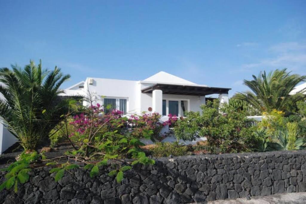 Villa Isa Sea Views 플라야블랑카 외부 사진