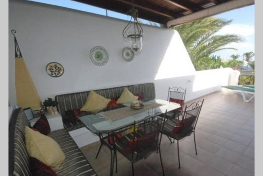 Villa Isa Sea Views 플라야블랑카 외부 사진