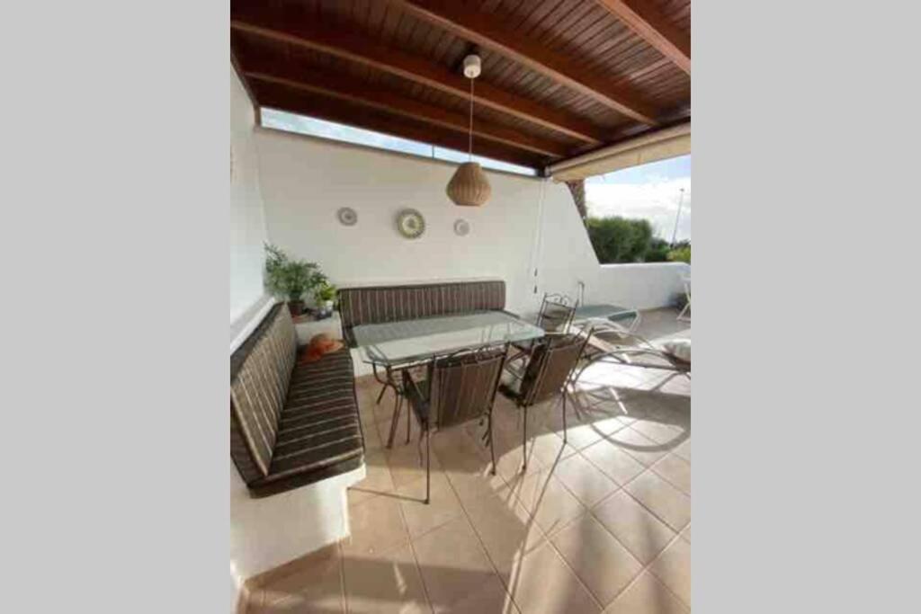 Villa Isa Sea Views 플라야블랑카 외부 사진